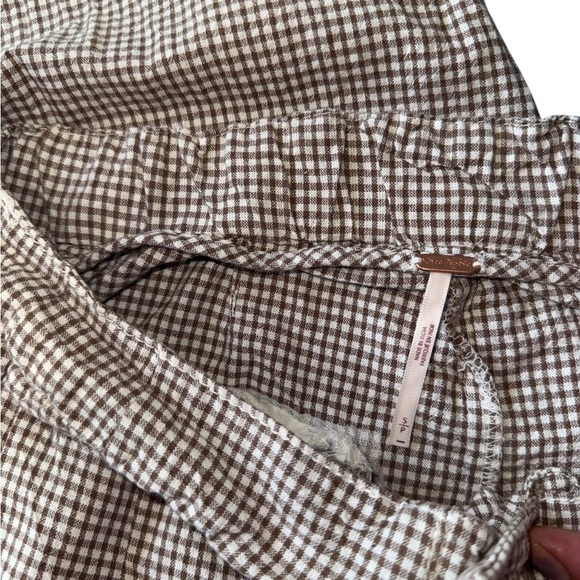 FREE PEOPLE Kate Plaid Straight Leg Pant in Brown & White
in Size Small - Picture 8 of 8
